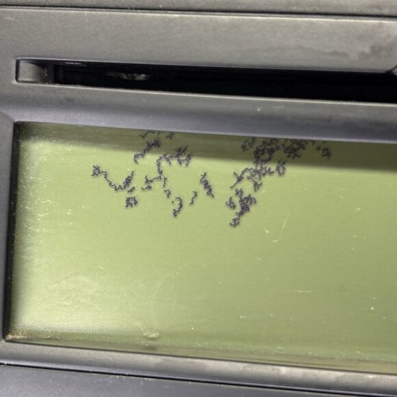 04-10 Volkswagen Touareg Audio Equipment Radio Receiver AM-FM-SAT-CD Q - Picture 13 of 15